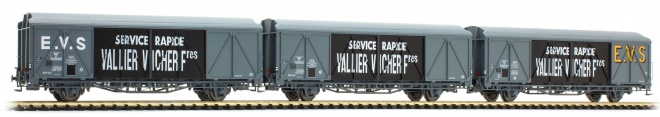 Set of 3 slide wall box cars VALLIER VICHER type IK<br /><a href='images/pictures/LS_Models/261754_c.jpg' target='_blank'>Full size image</a>